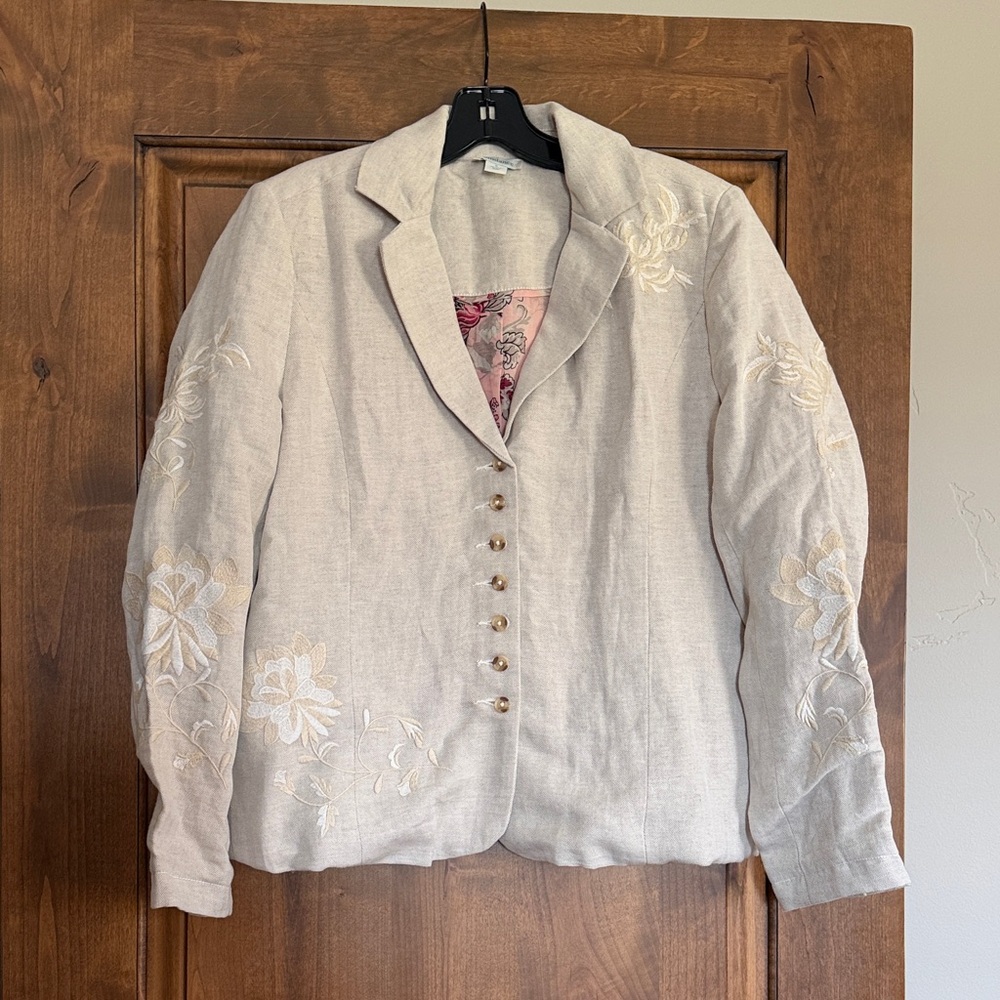 Sundance 7 button front blazer